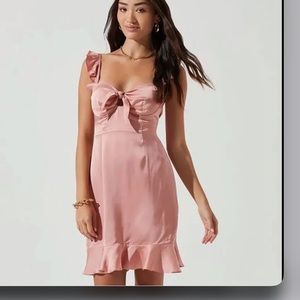 NWT ASTR THE LABEL | MARLA DRESS